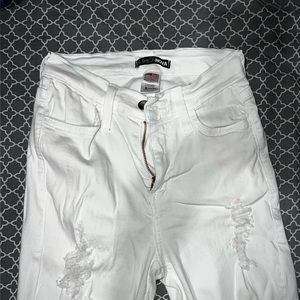 Fashion Nova Skinny white jeans size 2